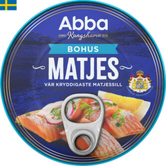 Abba Bohusmatjes har en kraftigt kryddig smak och är smakrikast i vårt sortiment av matjes.